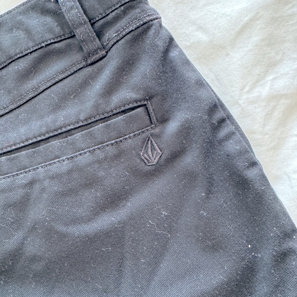 VOLCOM - short short - Picture 3 of 5